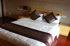 Bedrooms-Master Bedroom