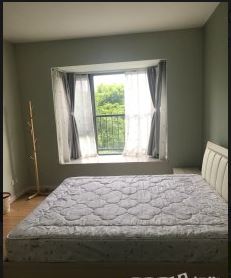 Bedrooms-Master Bedroom