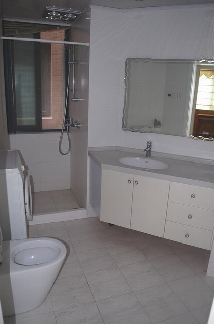 Bathroom-2nd Bathroom