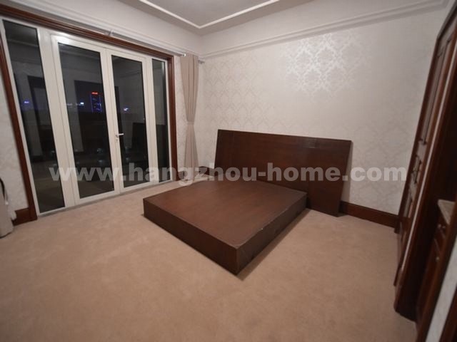 Bedroom-Master Bedroom