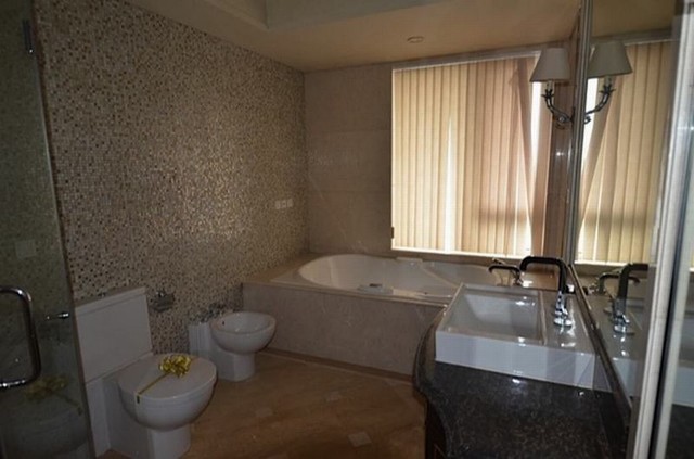 Bathroom-Master Bathroom