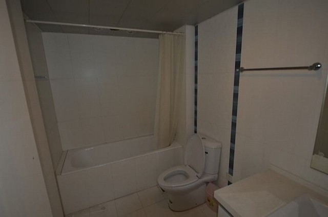 Bathroom-Master Bathroom