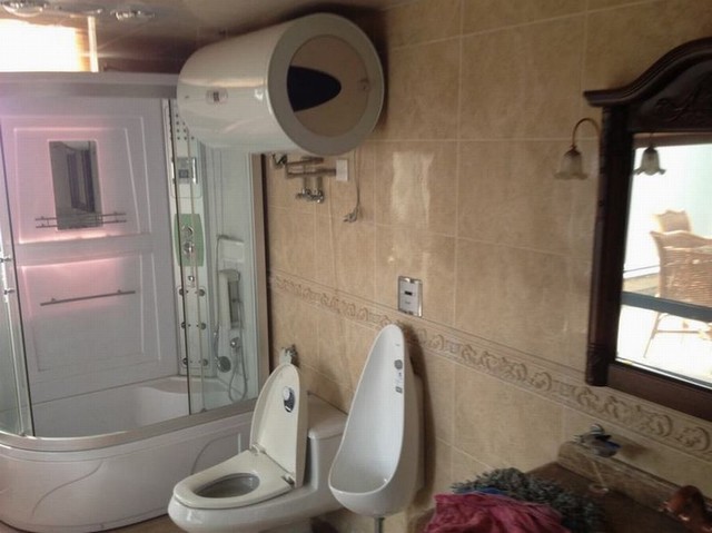 Bathroom-2nd Bathroom