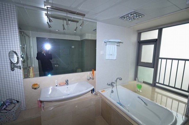 Bathroom-Master Bathroom