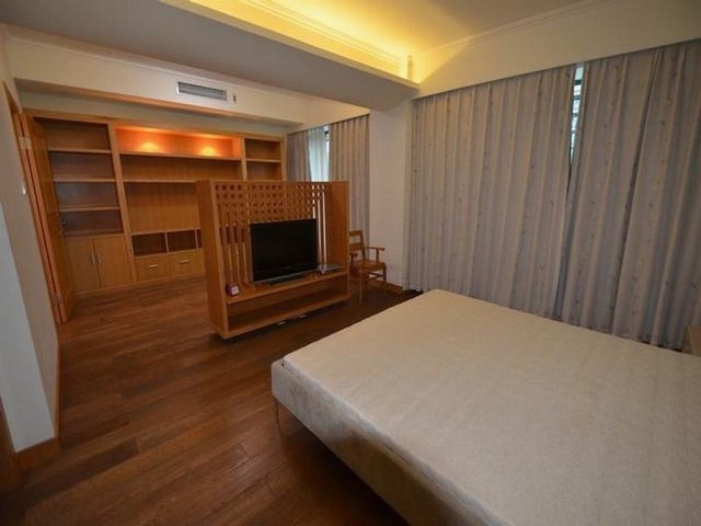 Bedroom-Master Bedroom
