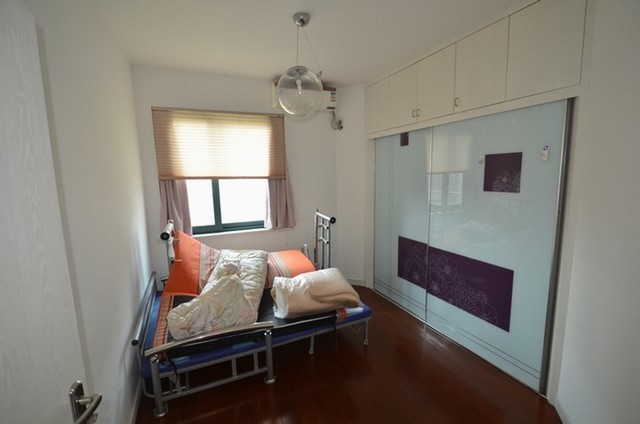 Bedroom-2nd Bedroom