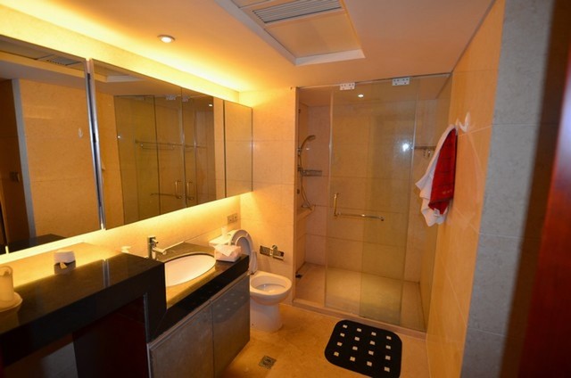 Bathroom-Master Bathroom