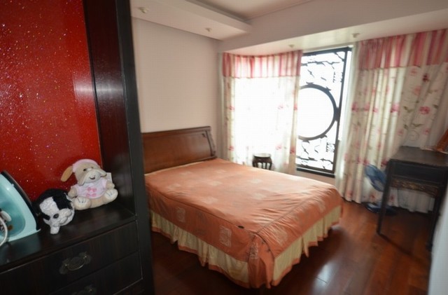 Bedroom-Master Bedroom
