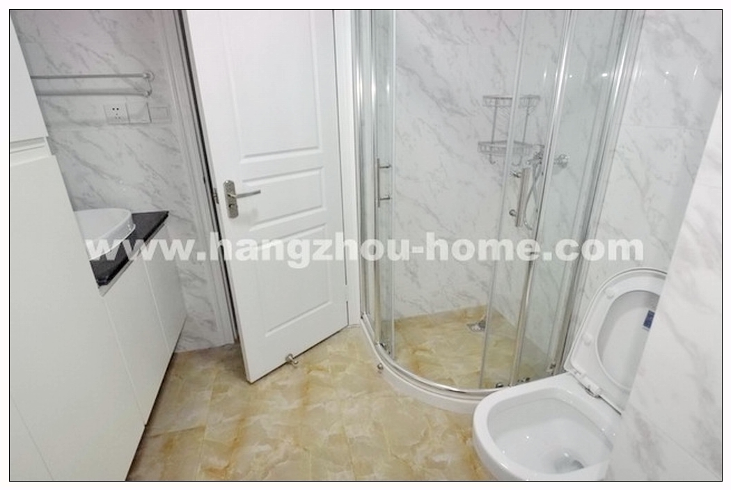 Bathrooms-2nd Bathroom