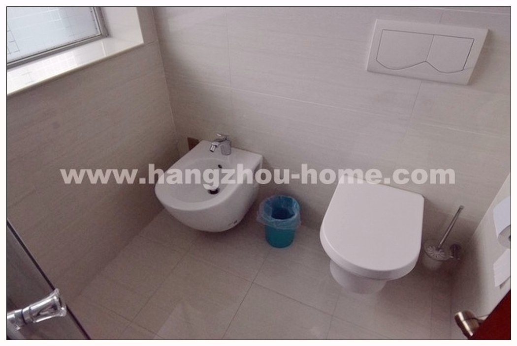 Bathrooms-2nd Bathroom