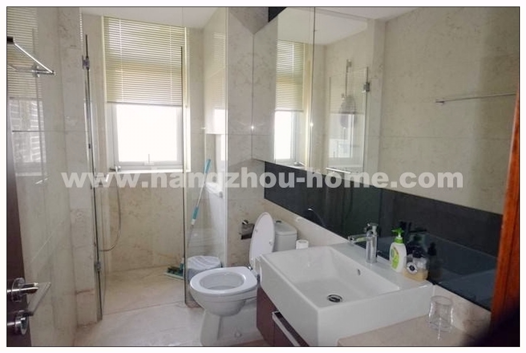 Bathrooms-2nd Bathroom