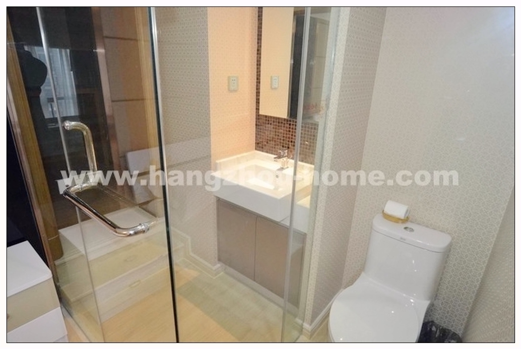 Bathrooms-2nd Bathroom
