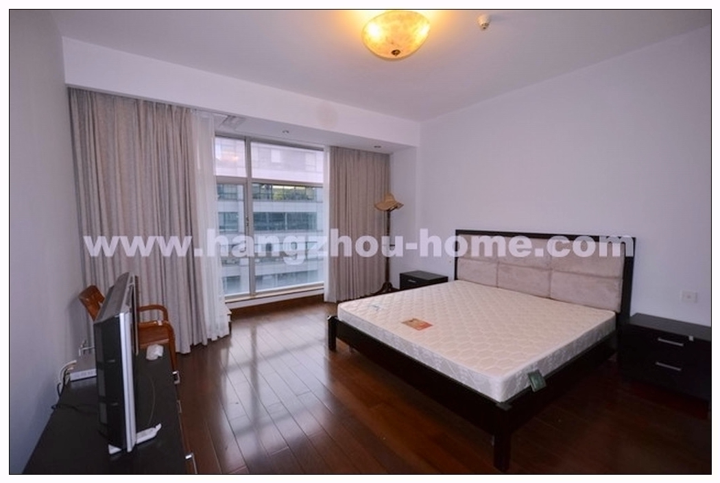 Bedrooms-Master Bedroom