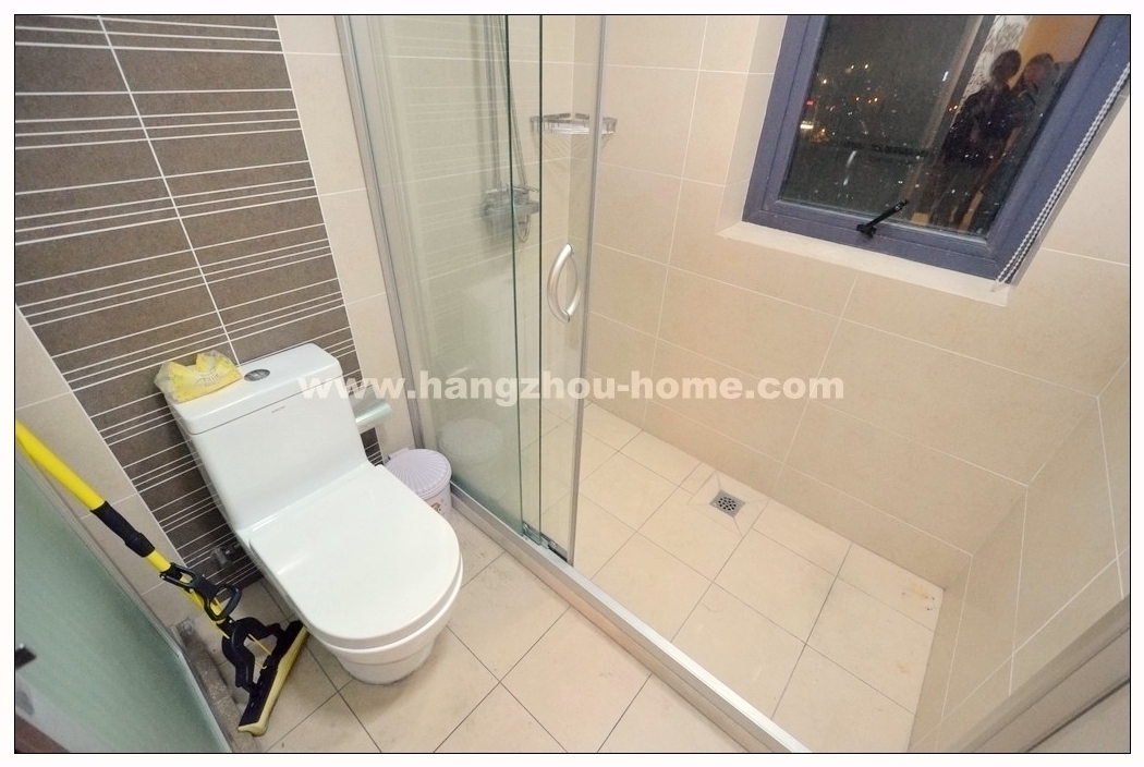 Bathrooms-2nd Bathroom