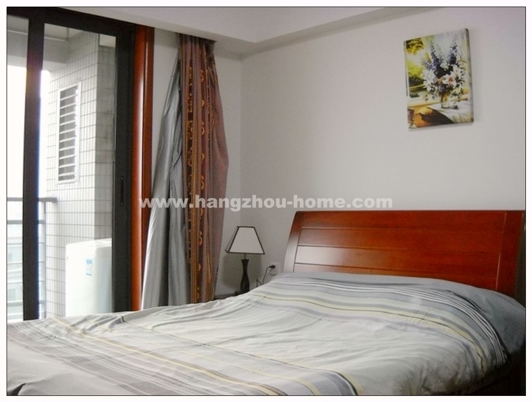 Bedrooms-Master Bedroom