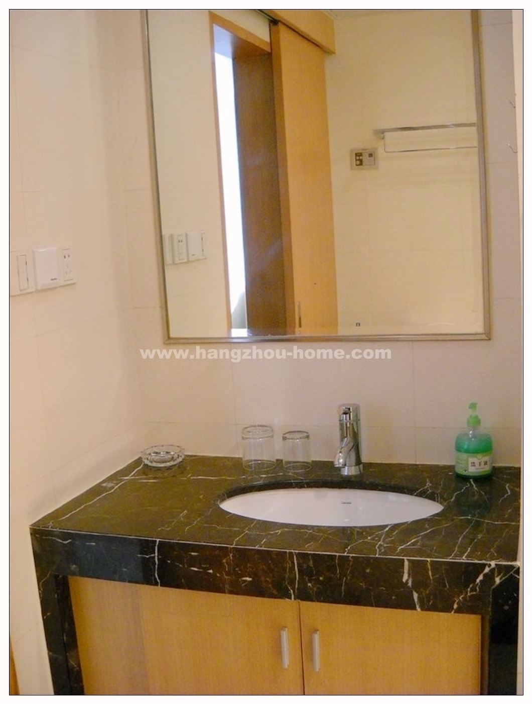 Bathrooms-Master Bathroom