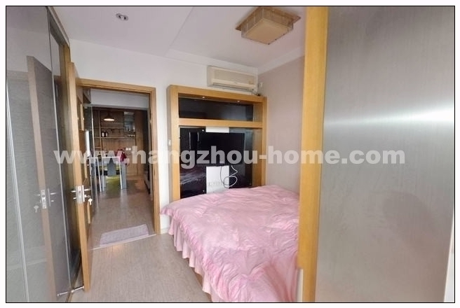 Bedrooms-Master Bedroom