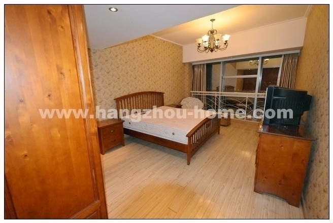 Bedrooms-Master Bedroom