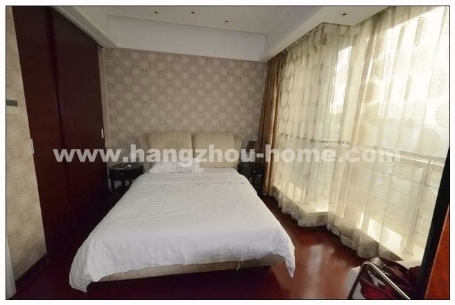 Bedrooms-Master Bedroom