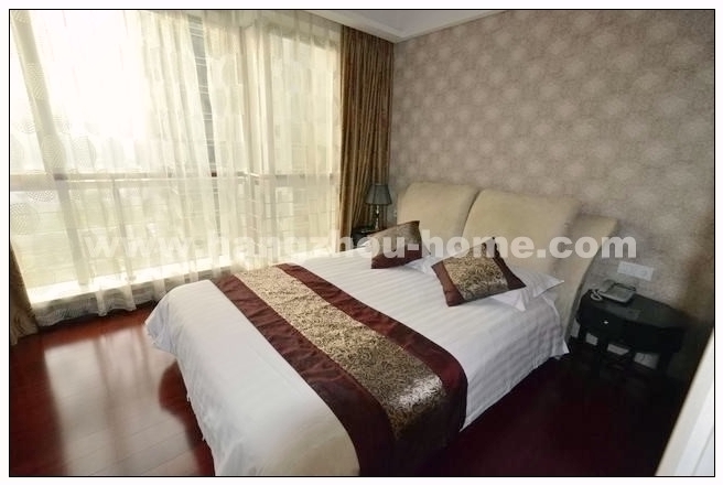Bedrooms-Master Bedroom
