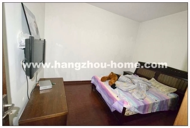 Bedrooms-Master Bedroom
