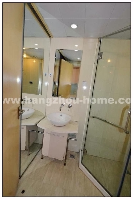Bathrooms-Master Bathroom