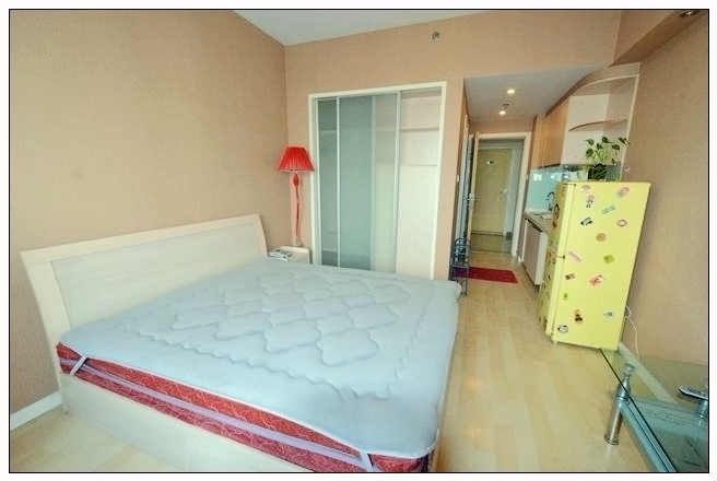 Bedrooms-Master Bedroom