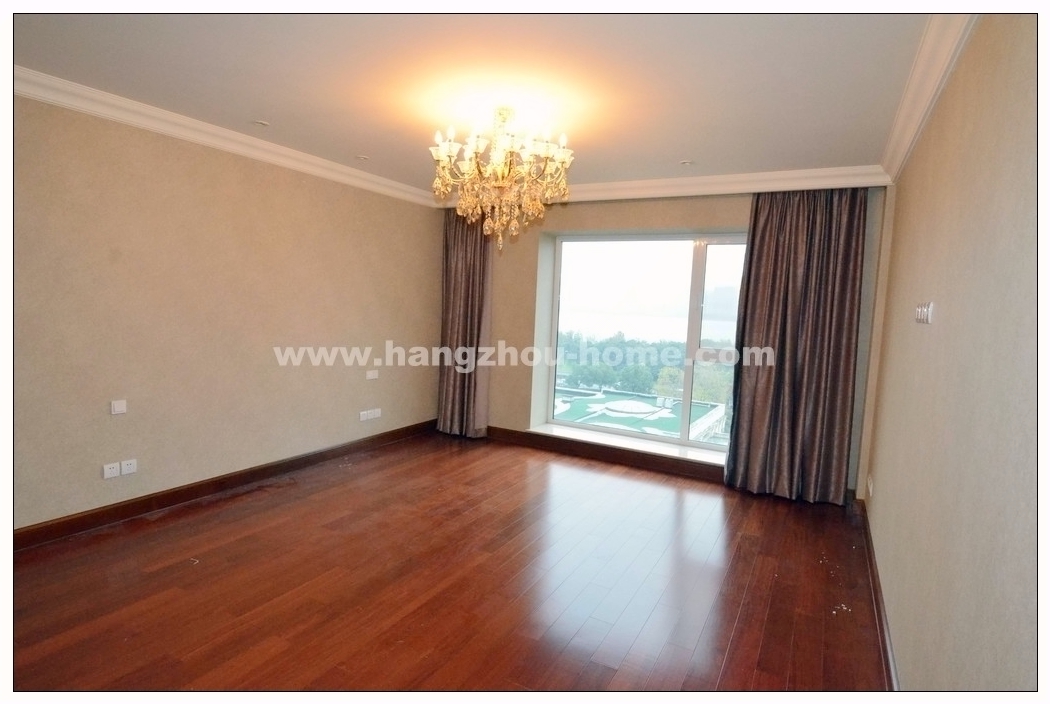 Bedrooms-2nd Bedroom