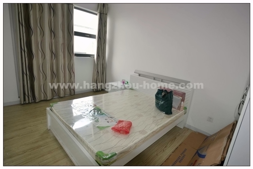 Bedrooms-Master Bedroom