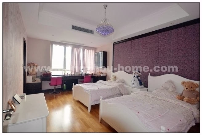 Bedrooms-2nd Bedroom