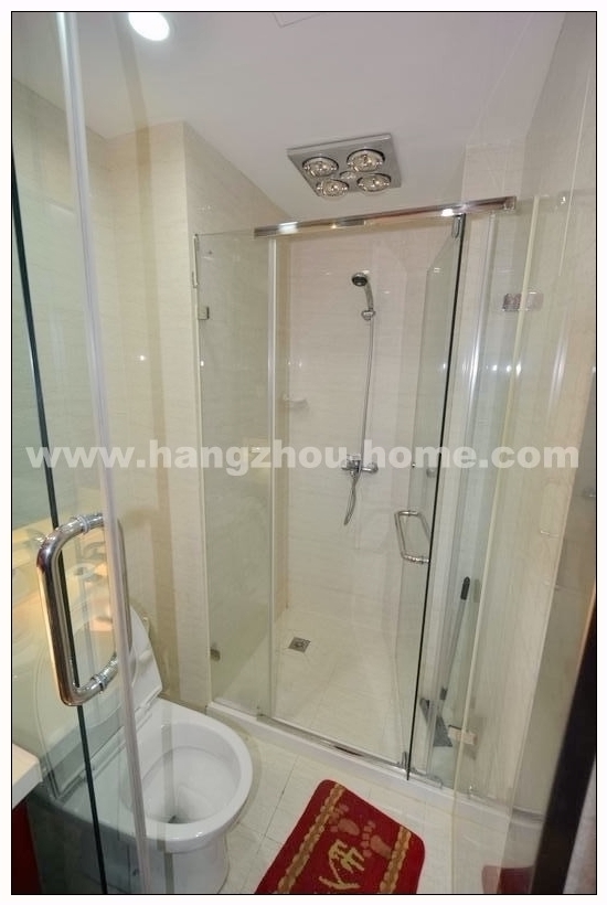Bathrooms-Master Bathroom