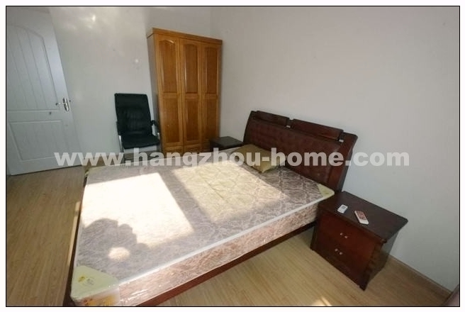 Bedrooms-Master Bedroom