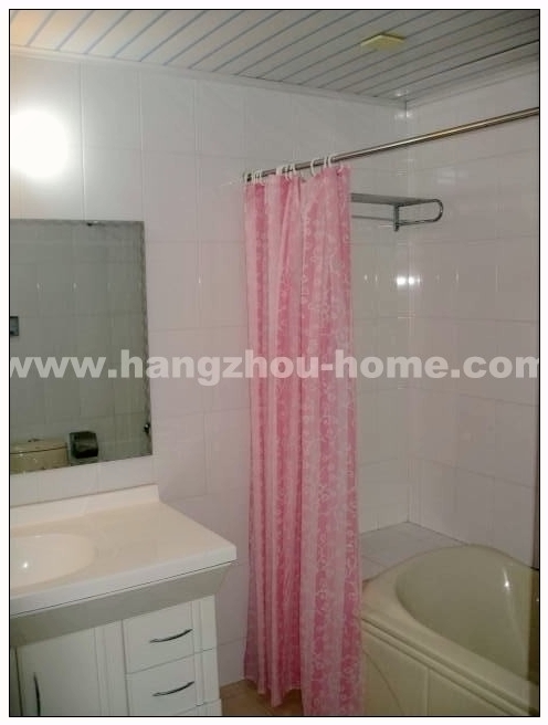 Bathrooms-Master Bathroom