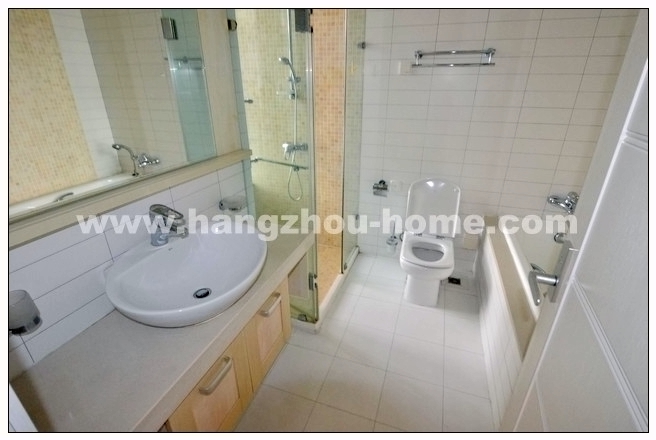 Bathrooms-Master Bathroom