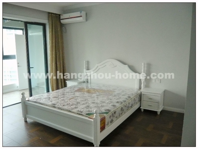Bedrooms-Master Bedroom