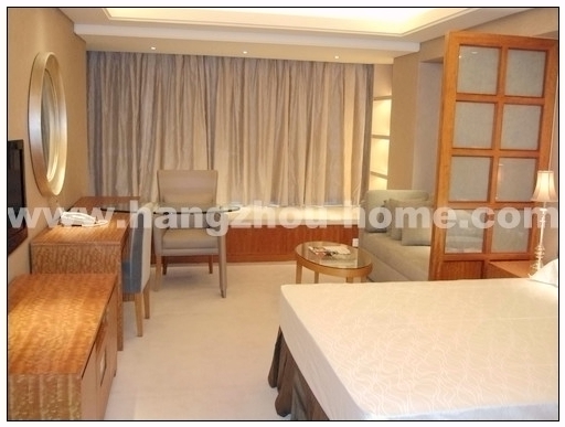 Bedrooms-Master Bedroom