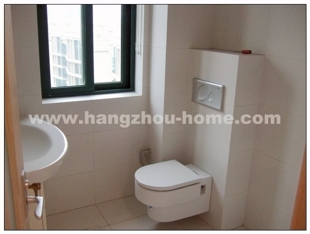 Bathrooms-Master Bathroom