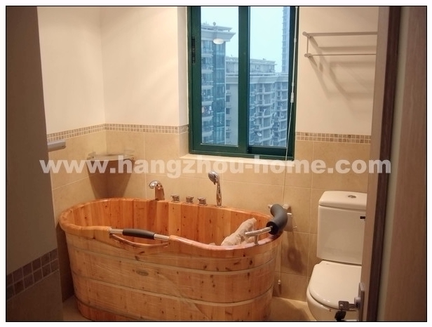 Bathrooms-Master Bathroom