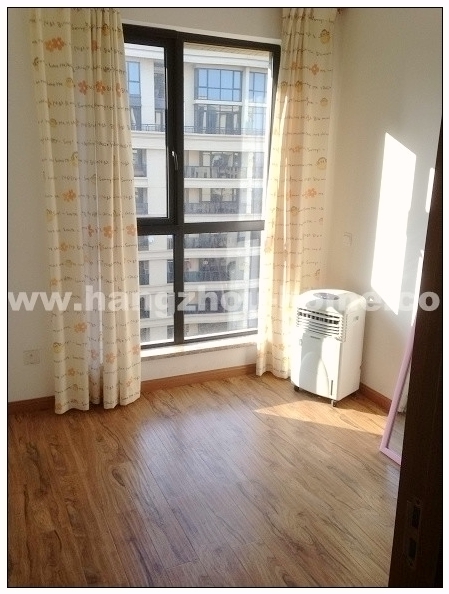 Bedrooms-2nd Bedroom