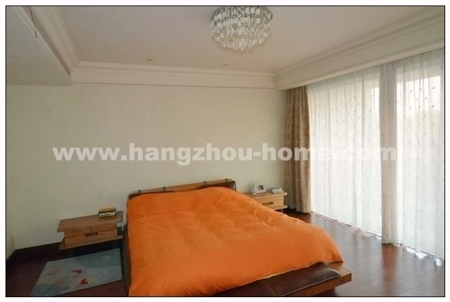 Bedrooms-Master Bedroom