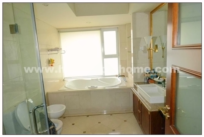 Bathrooms-Master Bathroom