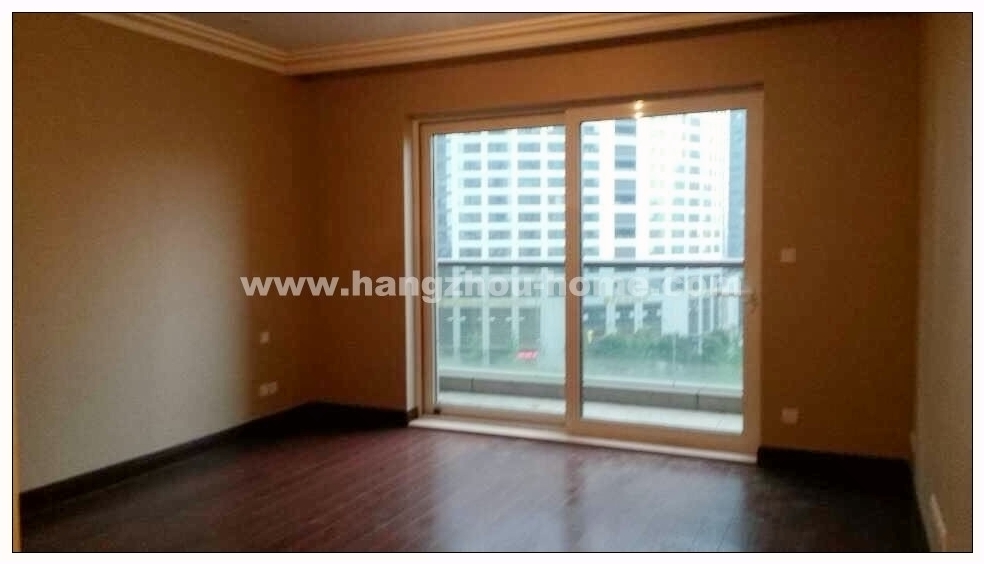 Bedrooms-Master Bedroom