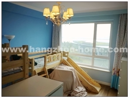 Bedrooms-Kids' Bedroom