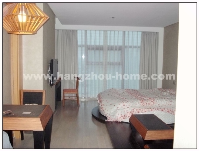 Bedrooms-Master Bedroom