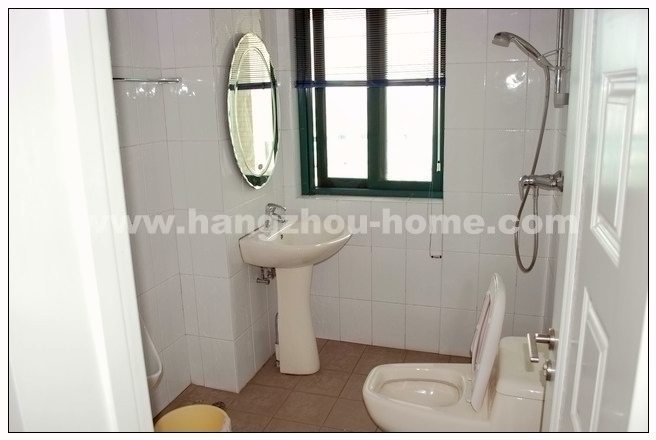 Bathrooms-Master Bathroom