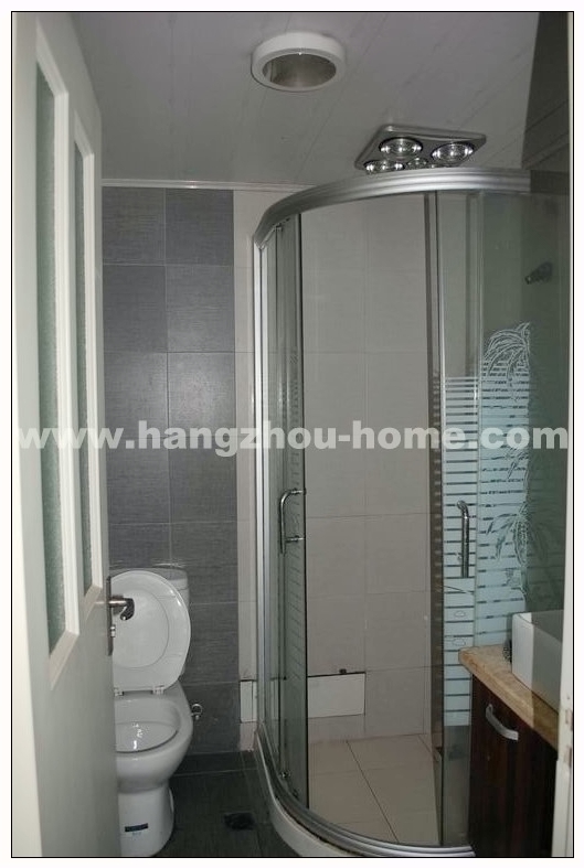 Bathrooms-Master Bathroom