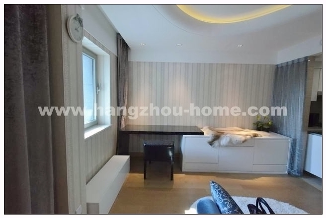 Bedrooms-Master Bedroom