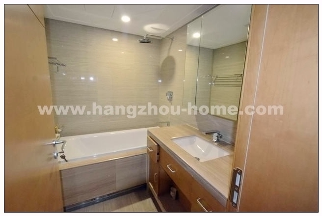Bathrooms-Master Bathroom
