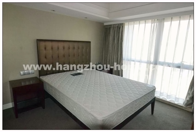 Bedrooms-Master Bedroom