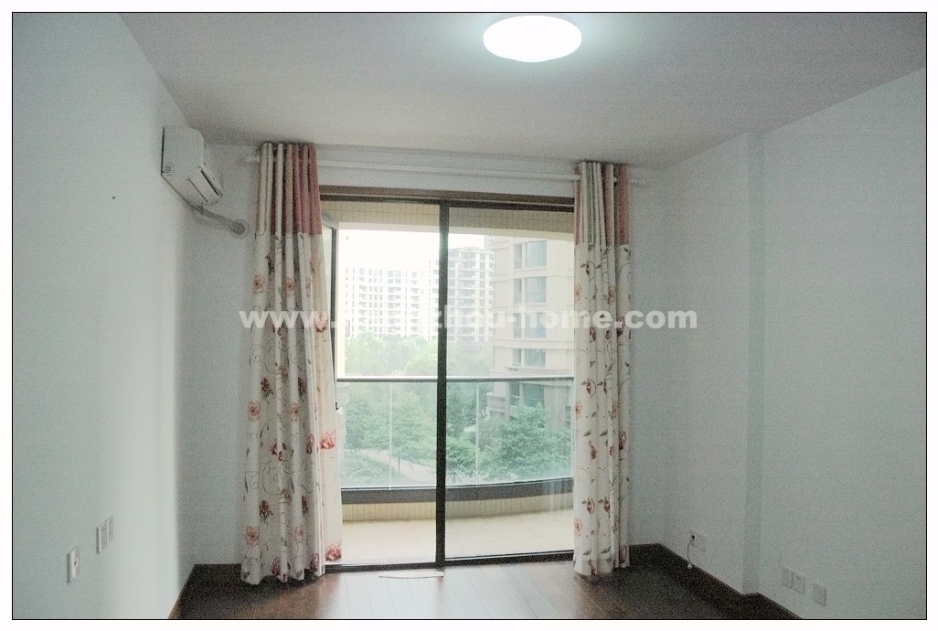 Bedrooms-2nd Bedroom